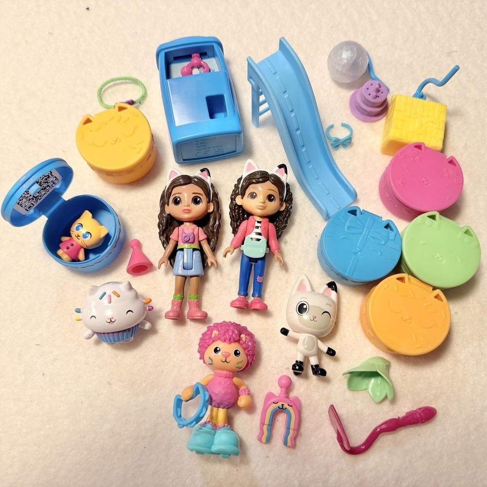 Gabby's Dollhouse Lot of Toys Figures Accessories Spin Master DreamWorks